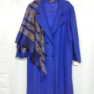 Lady Suzette. Ladies coat with scarf.